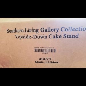 Southern Living at Home Upside Down Cakestand